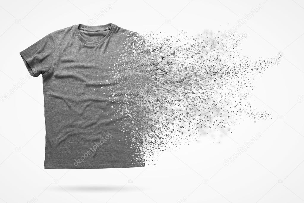 Kleine Auflage an frisch bedruckten T-Shirts auf einem Tisch